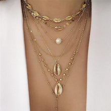 Load image into Gallery viewer, ladies choker necklce with moon and star