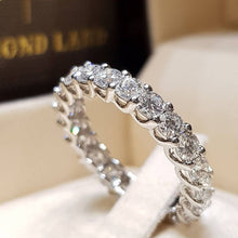 Load image into Gallery viewer, crystal rings in crown and diamond shape