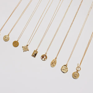 Pendant-necklaces